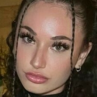 Bbgirlii Çıplak