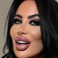 Bianca La Bomb Çıplak