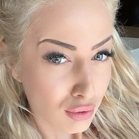 Blanche Summer Çıplak
