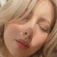 BogutLesya Çıplak