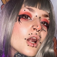 Borderwaifu Çıplak
