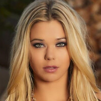 Bree James Çıplak