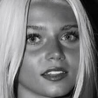 Brookebilik Çıplak