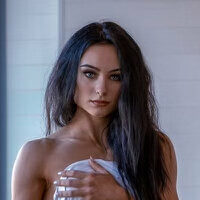 Brynn Noel Çıplak