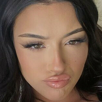Brynnemarie Çıplak