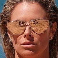 Candice Warner Çıplak