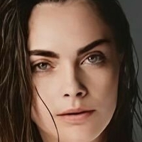 Cara Delevigne Çıplak