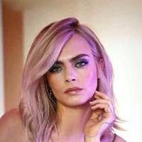 Cara Delevingne Çıplak