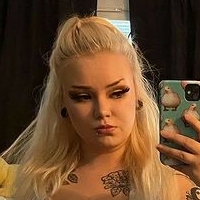 caraharriet Çıplak
