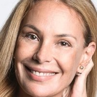 Carolina Ferraz Çıplak