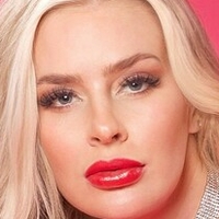 Charlotte Michelle Çıplak