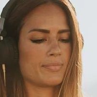 Chelina Manuhutu Çıplak