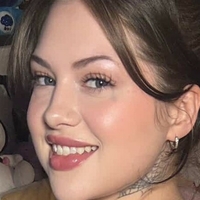 Cherry Çıplak