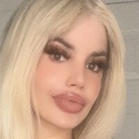 Chloe Da Model Çıplak