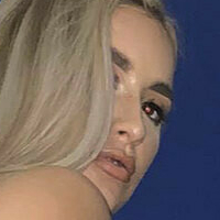Chloe Fleming Çıplak