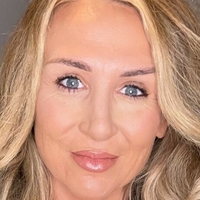 Claire El Creative Çıplak