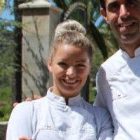 Claire Hutchings Çıplak
