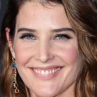 Cobie Smulders Çıplak