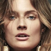 Constance Jablonski Çıplak