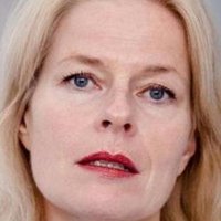 Corinna Kirchhoff Çıplak