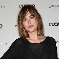 Dakota Siren Çıplak