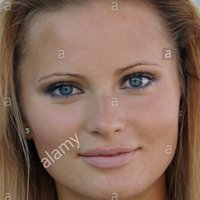 Dana Borisova Çıplak