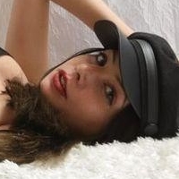 Daniela Bar Çıplak