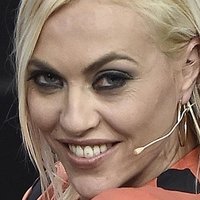 Daniella Blume Çıplak