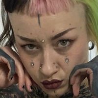 deadlexi Çıplak