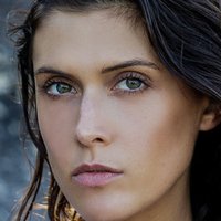 Debra Ades Çıplak
