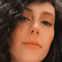 Dee Dee Çıplak