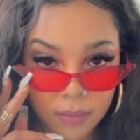Dee Shanell Çıplak