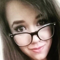 Deernadia Çıplak