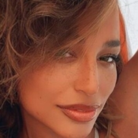 Edita Aradinovic Çıplak