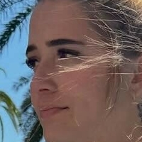 Eduarda Menino Çıplak