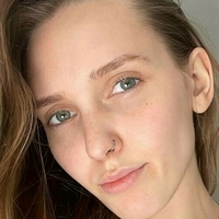 e.lina Çıplak