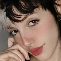 Elena Barile Çıplak
