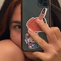 Eliza Chau Çıplak