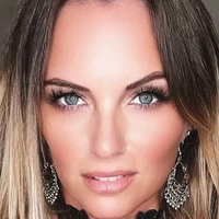 Eliza Jayne Çıplak