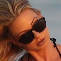Elke Hanschke Çıplak