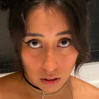 Ella Harisoon Çıplak