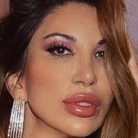 Elle Matthews Çıplak