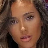 Elle Solferini Çıplak