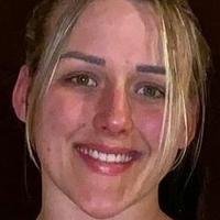 Ellenvy Ajvie Çıplak