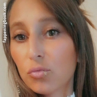 ellieeharper Çıplak