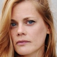 Elzemarieke de Vos Çıplak