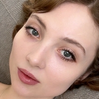 Emily Cain Çıplak