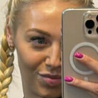 Emily Godsell Çıplak