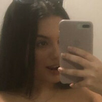 Emily Muniz Çıplak