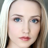 Emily Tennant Çıplak